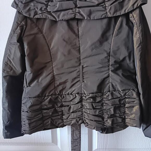 Short Jacket - Picture 4 of 8